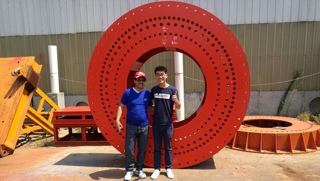 1523845007203439.jpg Customer visit TITAN VEHICLE (9).jpg