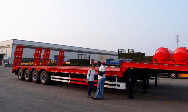 1523845067490289.jpg Customer visit TITAN VEHICLE (18).jpg