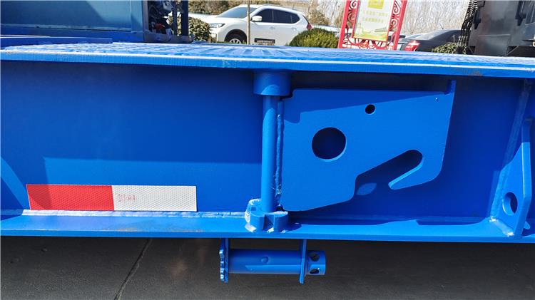 Detachable Gooseneck Trailer Price | Bhachu Trailers for Sale