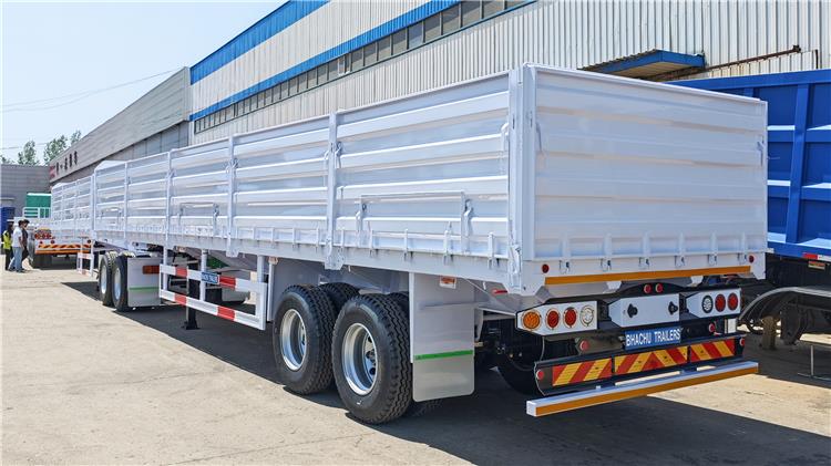 Superlink Side Wall Trailer for Sale In Uganda