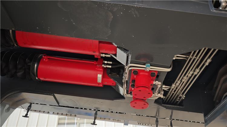 Goldhofer Self Propelled Modular Transporter Trailer For Sale In Tanzania